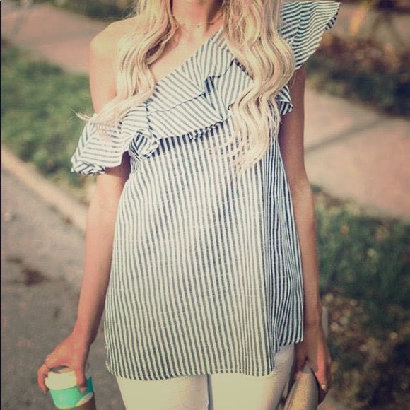 💛One Shoulder Striped Ruffle Top - Picture 2 of 5